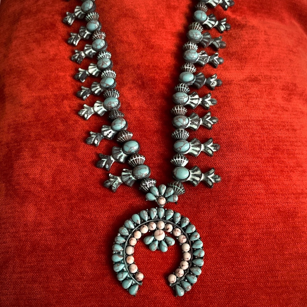 BOHO SQUASH BLOSSOM NECKLACE
